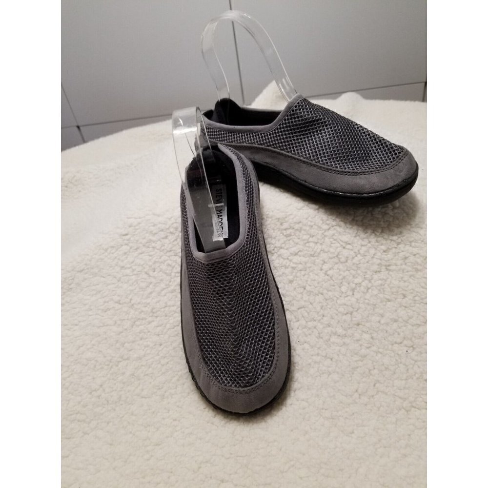 Steve Madden Boys Darrenn Shoe Grey Flyknit Slipper Sneaker Water Shoe Size L